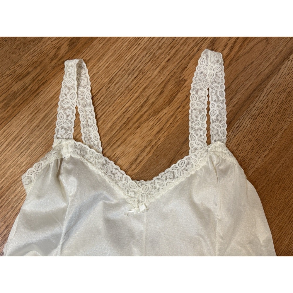 Vintage White Lace Trim Camisole Top Babydoll Fit Balletcore Coquette Sz SM/ MD - Picture 3 of 9